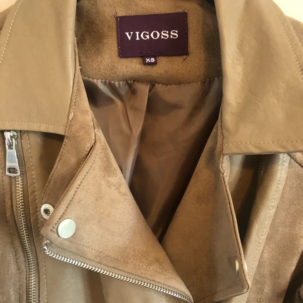 Jacket - Picture 2 of 3